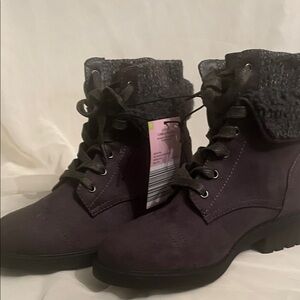 Serra Women's Lace Up Gray Boots